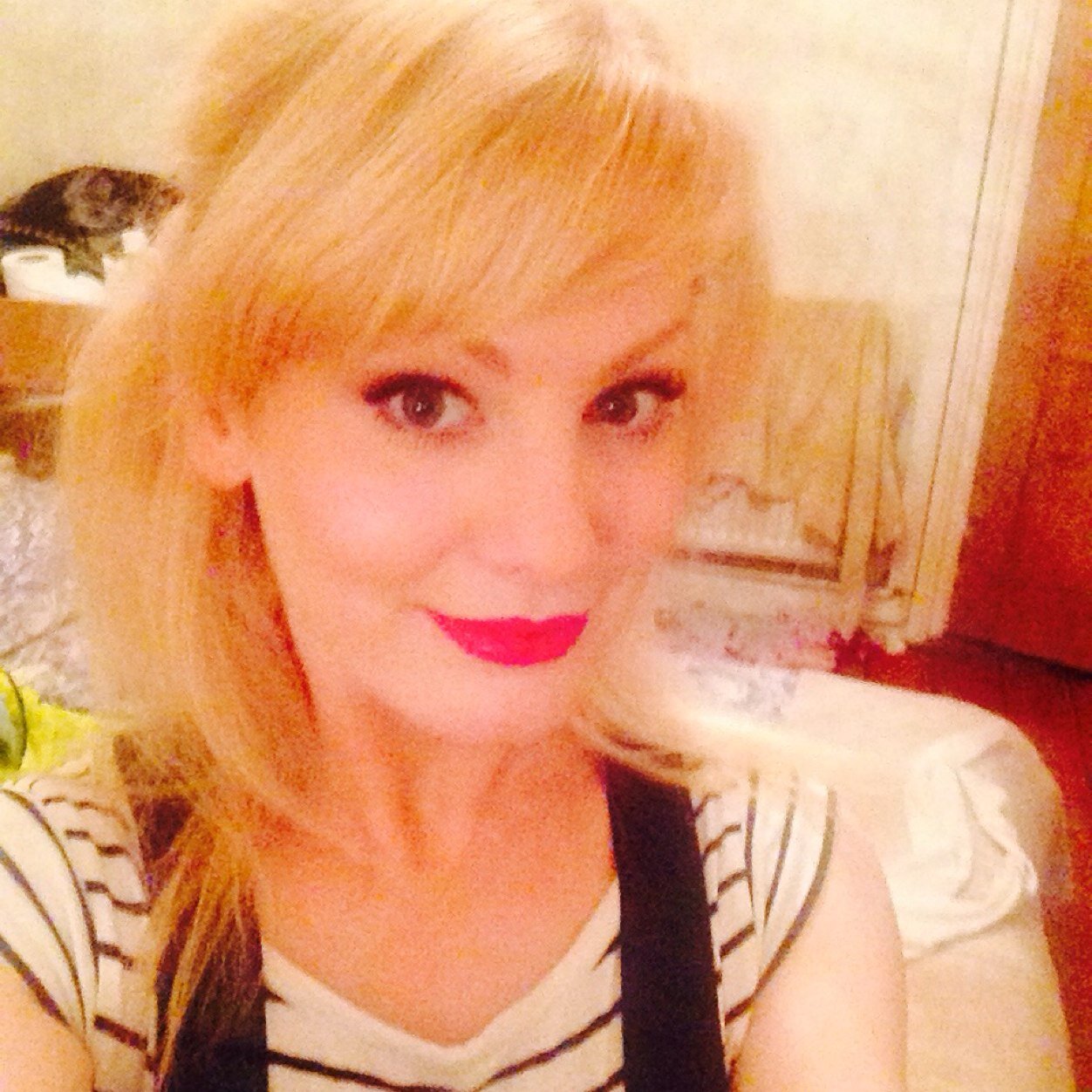 AislingCurry's profile picture. 