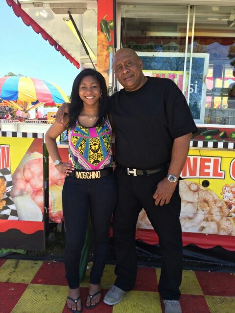 lastoy's profile picture. 