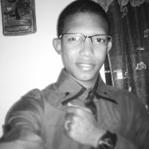 Hersheyz_24's profile picture. La felicidad para mi consiste en gozar de buena salud, en dormir sin miedo y despertarme sin angustia