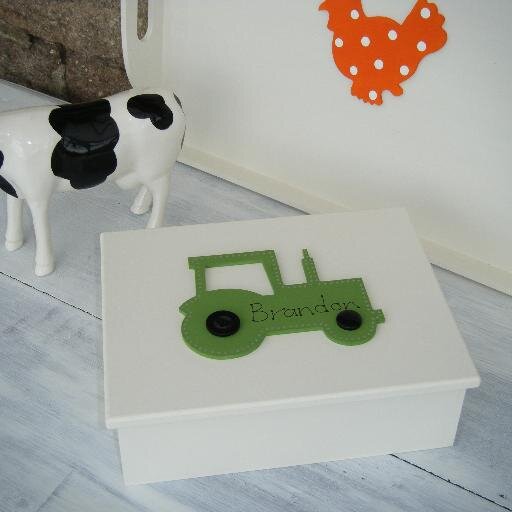 Beautiful Wooden Keepsake Boxes, Wooden Plaques, Signs and Gifts.  Lovingly handcrafted and personalised for all occasions!