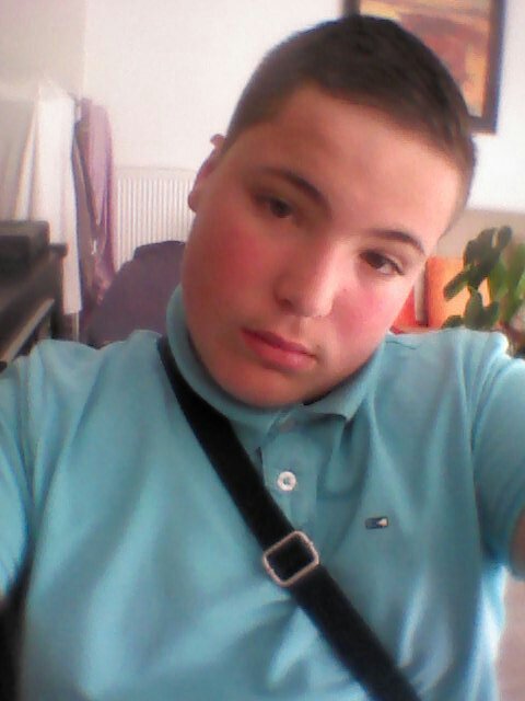 JawedzZ's profile picture. 