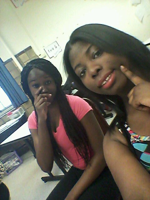 dezareeglenn1's profile picture. 