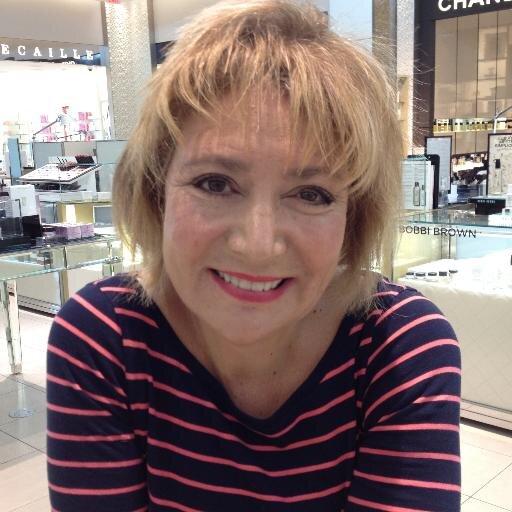 CarryItGreen's profile picture. BE FASHIONABLE WHILE SAVING THE PLANET! - CARRY IT GREEN will be devoted to handbags & carryalls that are Sustainably made or from re-purposed materials!