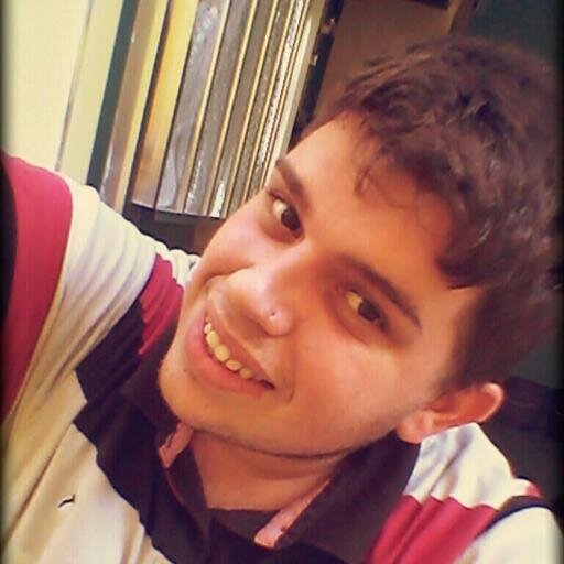 Estudante de Sistemas de Informação, Escorpiano, Legal, Romântico e Ciumento.