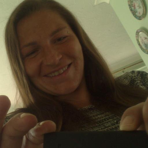 kimbotil56's profile picture. 