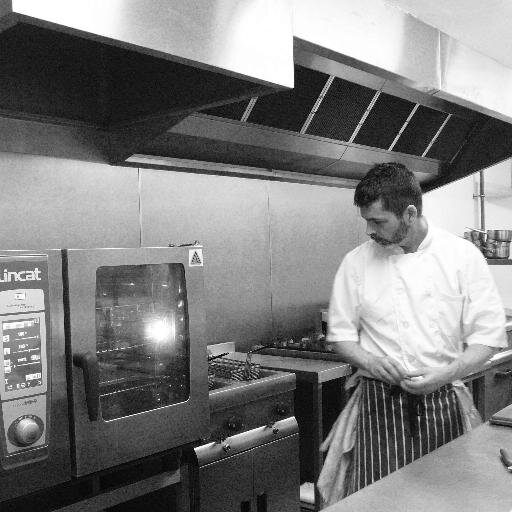 Rustling up a few plates of food and that since 2014 in St Leonards on sea. Prior to that West End to East End, Sarf ta Norf, if ya know ya know.