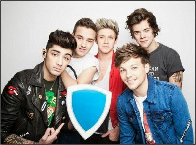 I'm a crazy fangirl who's madly in love with food and one direction.