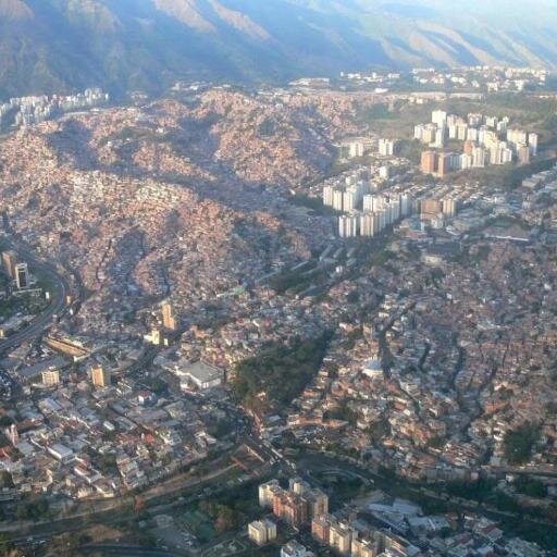 Vecinos de Sucre unidos por una mejor calidad de vida, sin compromisos con ningún sector social, político o económico. Amantes de la libertad.