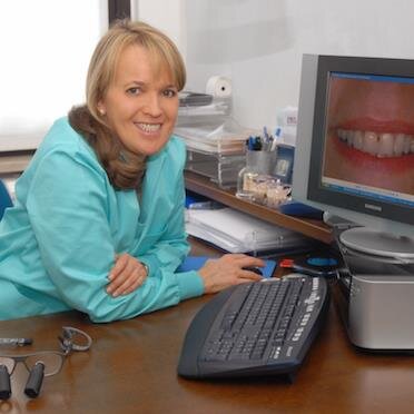 DentistaDeRossi's profile picture. Dentista veronese con la passione per la cucina