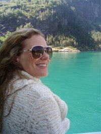 MsNene74's profile picture. 
