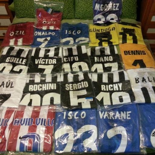 pedidos de camisetas de futbol  y baloncesto. contactar mediante MD o correo. Envios a todas las zonas de España. camisetasfutbol38@gmail.com