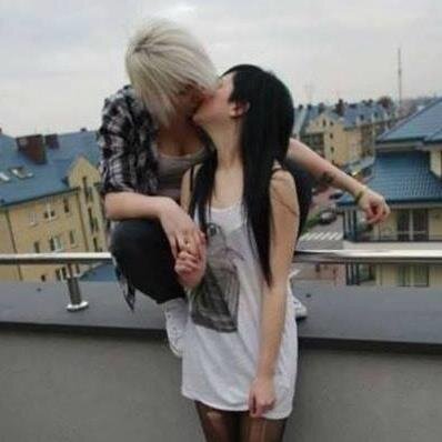 #LarryShipper #Directioner #Potterhead #DramioneShipper #KellicShipper #BvBArmy Follow for a follow back lovelies ♥♥♥♥♥♥♥