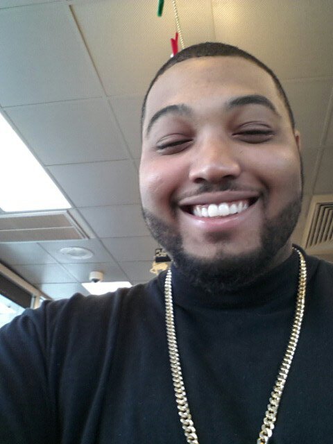 #FREE AGENT add me on snapchat killatrez11