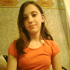 PopovaPaula's profile picture. 