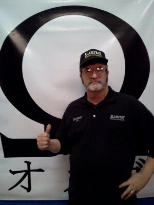 Ol School Pro wrestling photographer 
Quit in 2016...GLOAT....