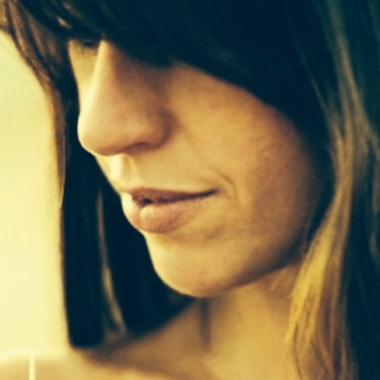 F_MartaAguilera's profile picture. listen carefully - fans