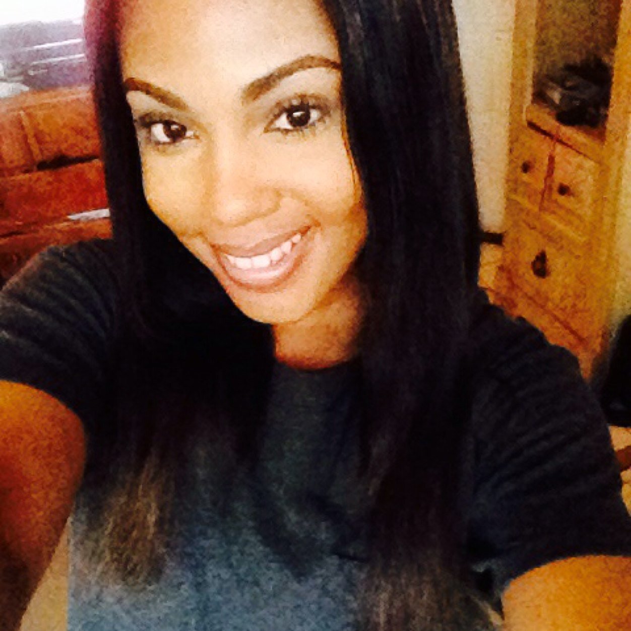 Virgo - Sunflower-  IG: @Dishasimone