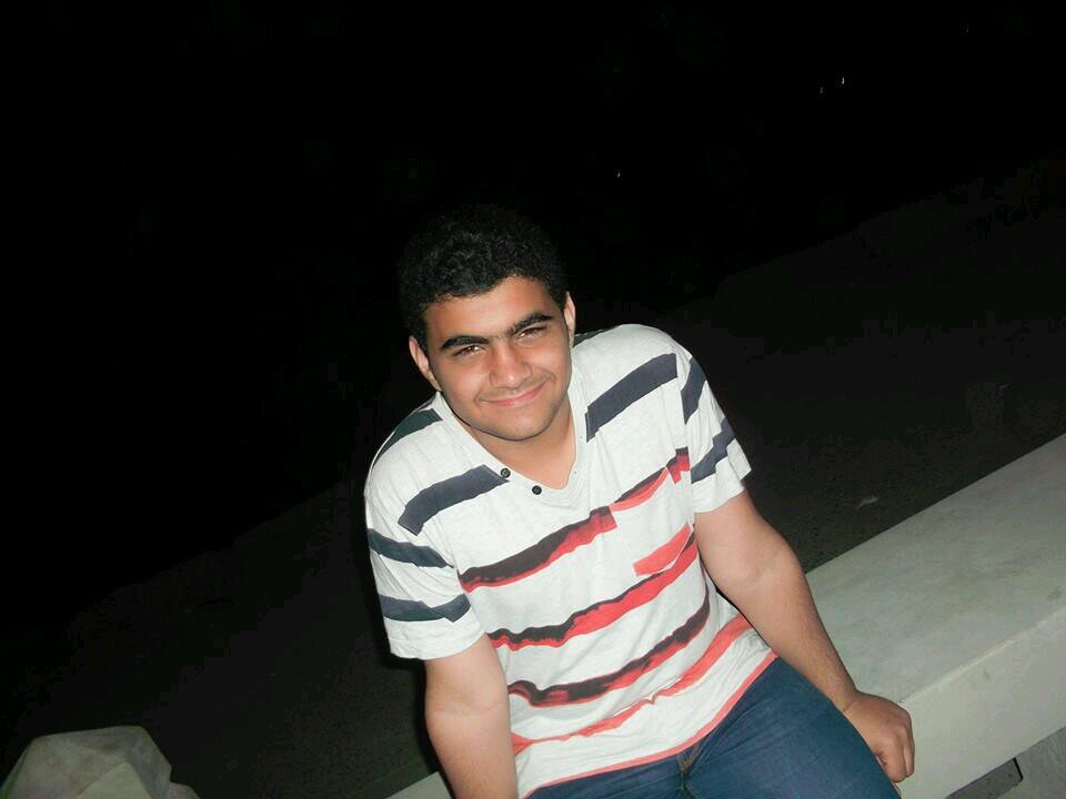 Omar Mohamed Atef.. Egyptian..Home Craft School.. Photoshop Designer.. secondary 1
