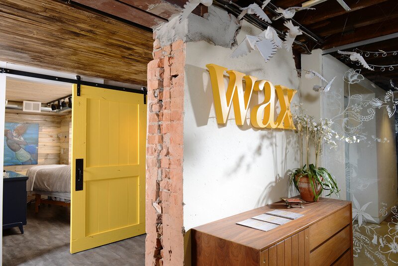 Waxing, Lash Extensions, Facials & amazing retail!
