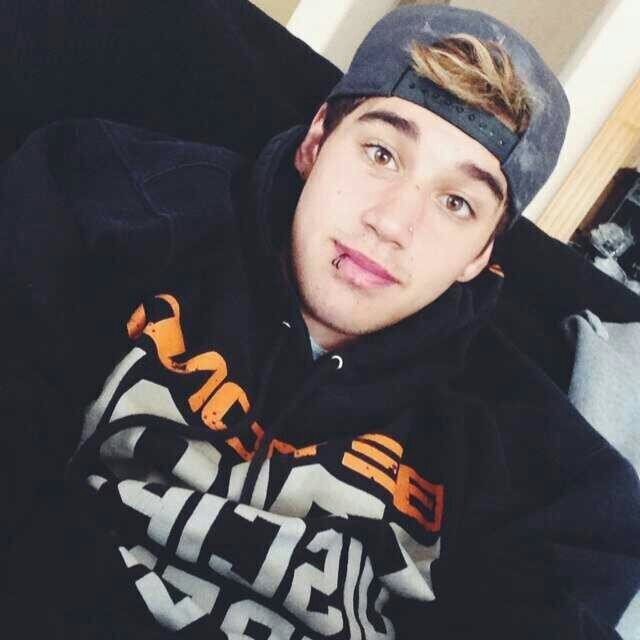 I have 2/5 janoskians jai and beau brooks follows. Dogs gonna bark. 16 years now march 15th. #hatersgonnahate