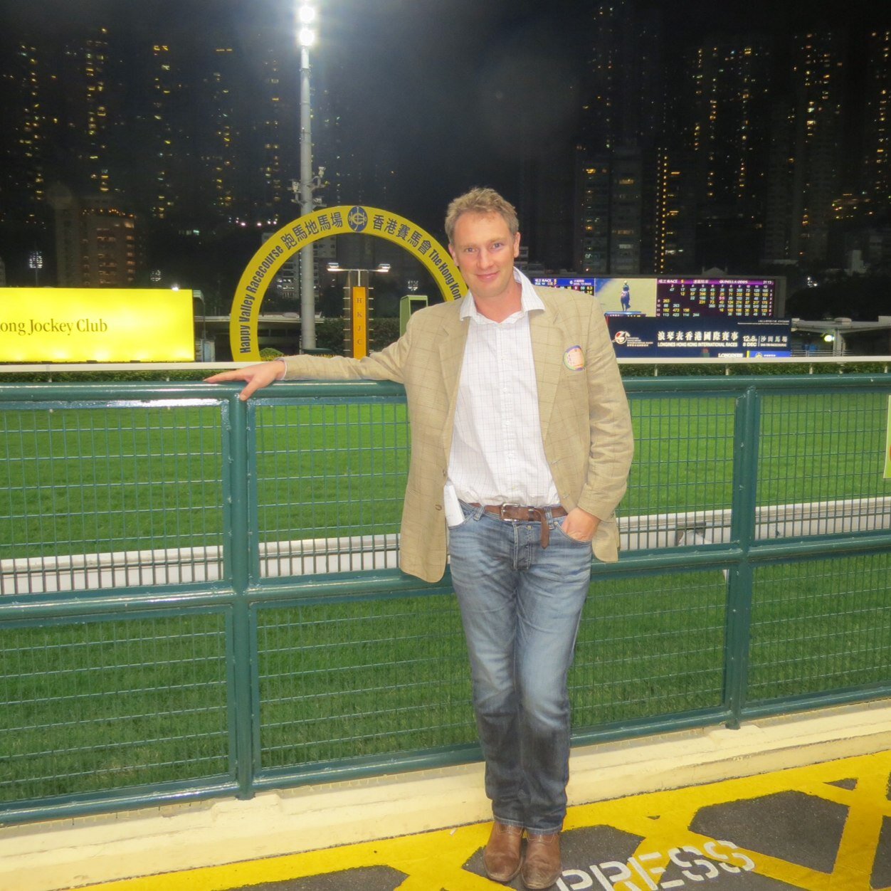 tlcampbell75's profile picture. Kiwi vet in the Cotswolds