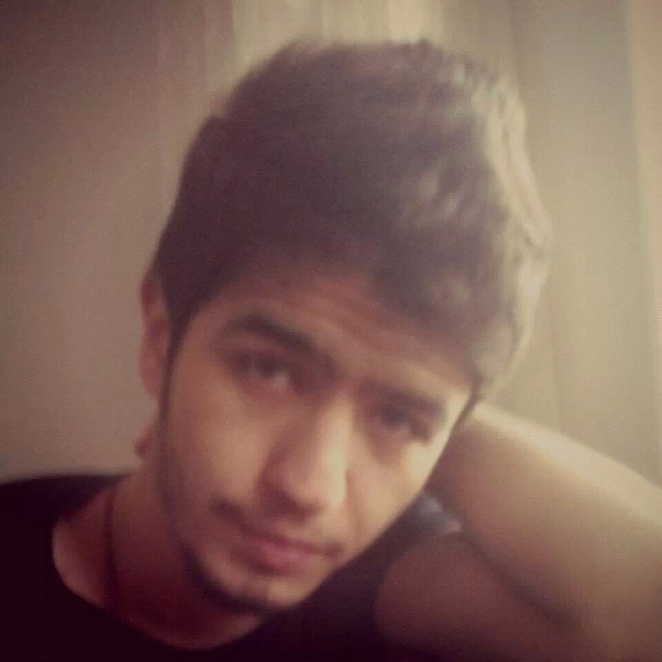 GKiday's profile picture. Aşk aynen yazıIdığı gibidir: SesIi başIar, sessiz biter...