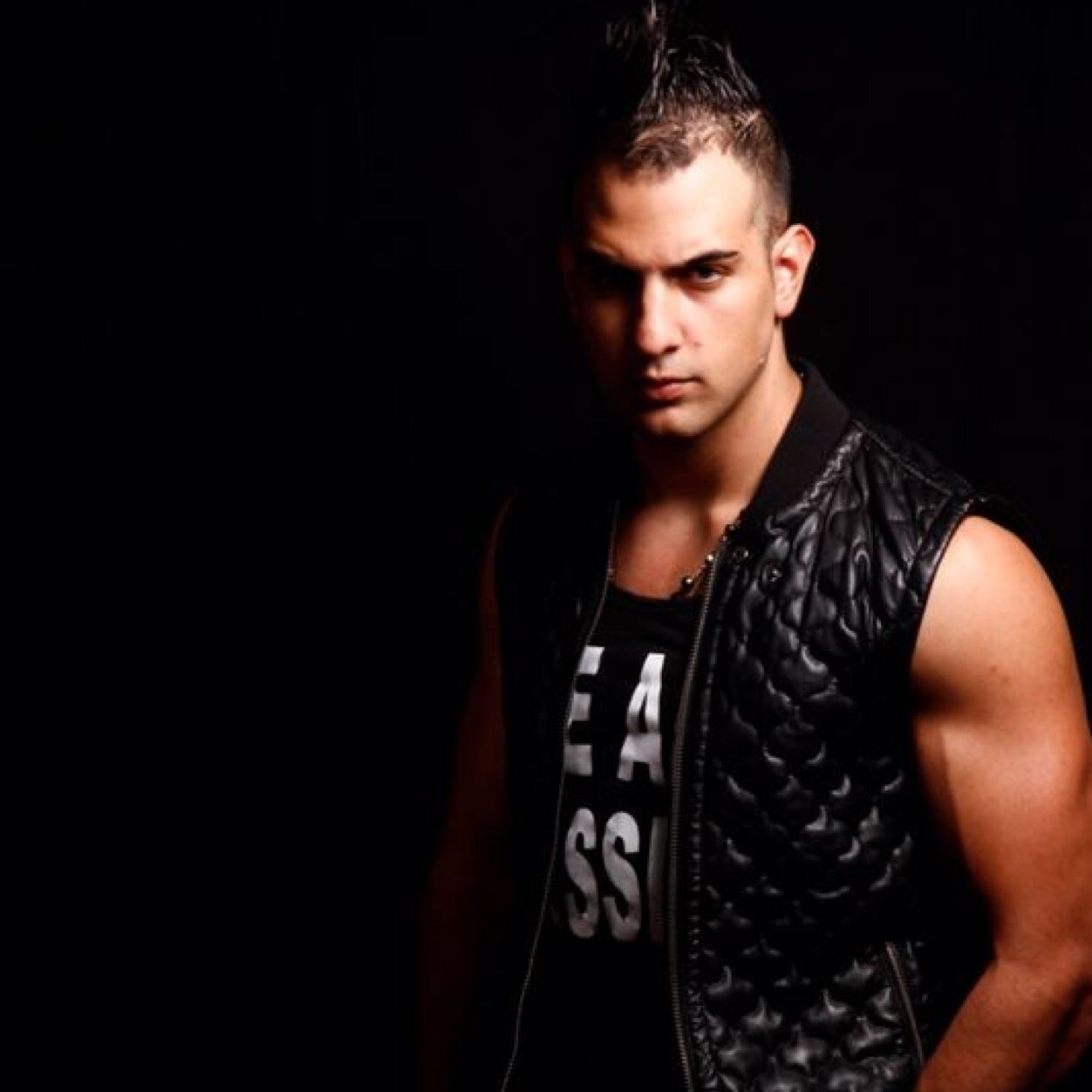 AmirkarimFansc's profile picture. official fans club page @djAmirk