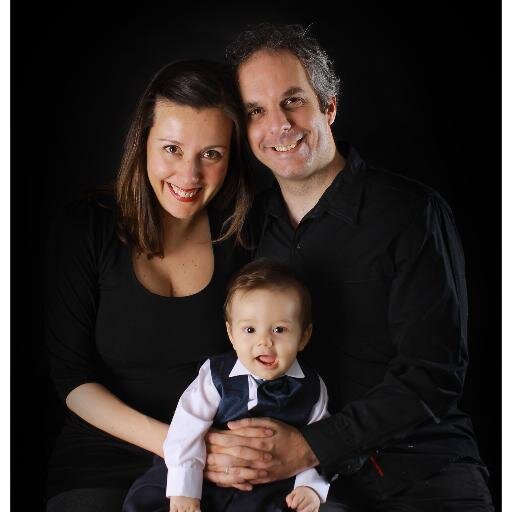 Felizmente casado con @AnitaMMunizaga Orgulloso padre de Martín . Ingeniero químico, boardgamer y ñoño.
