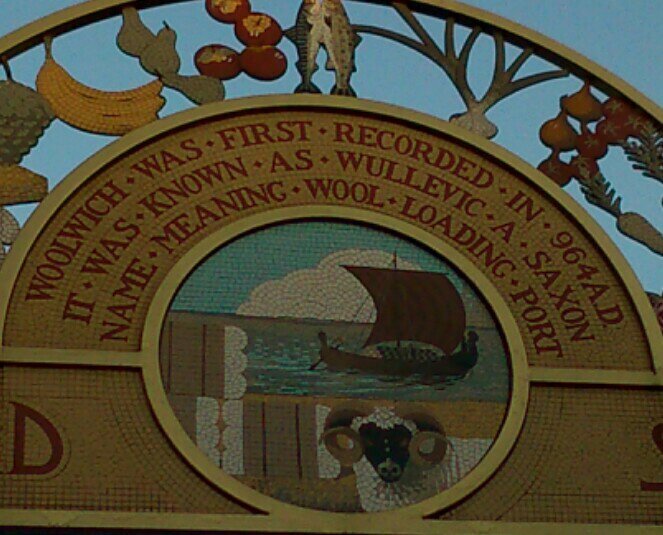 Tweeting about all things Woolwich, Plumstead  and its locale.
North London origins, South East convert.