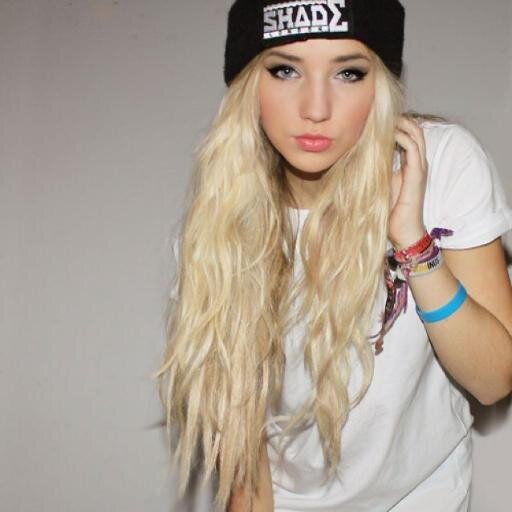 || Nederlands eerste 'Ohcijferkoning ♥||Retweet & wij gooien jou ava! || ☆☆☆☆☆ Account ||