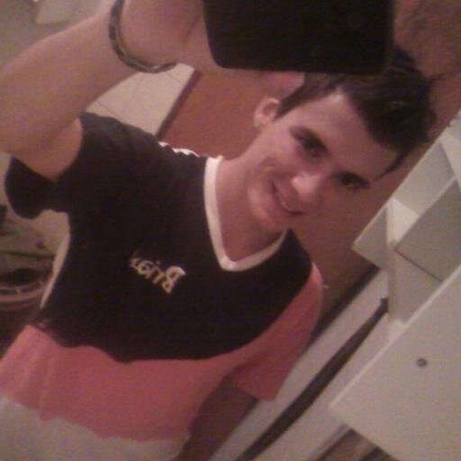 RenieroBrian's profile picture. Soy muy feo y mi novia  me quiere mucho ♥