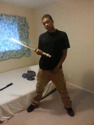 yeet_guru's profile picture. I play basketball nd im tall nd handsome