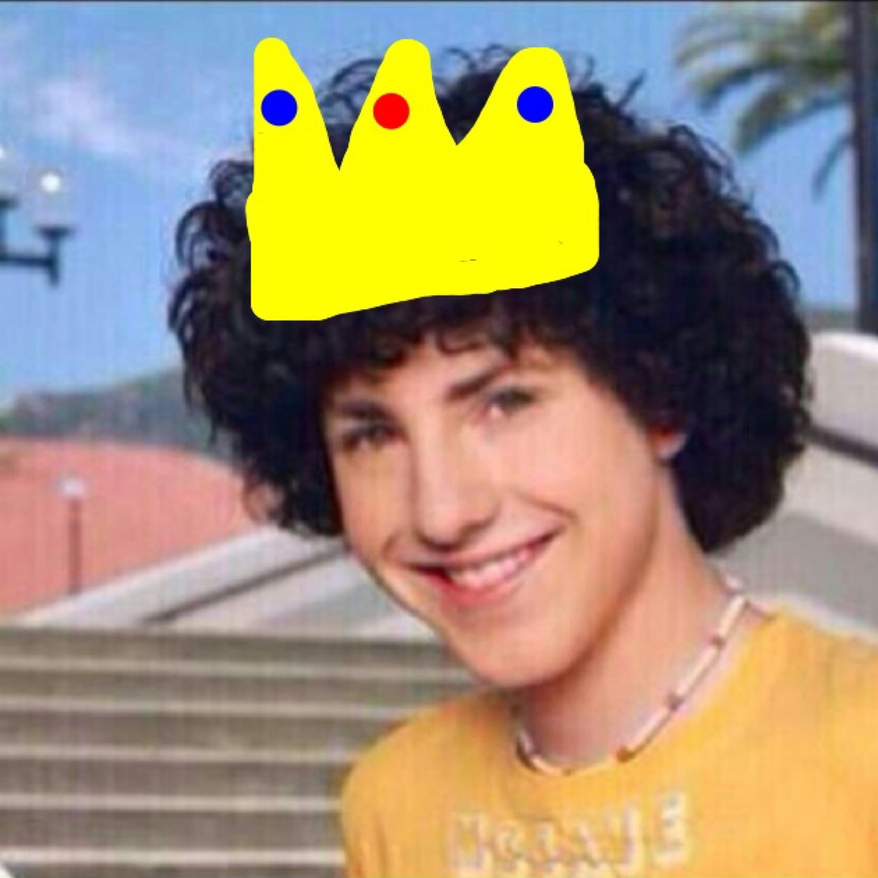 KingFriendZone's profile picture. 