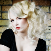 setsonfort's profile picture. Located in a unique loft style building in Downtown Winnipeg, Sets On Fort offers the perfect setting to experience the full array of salon services.