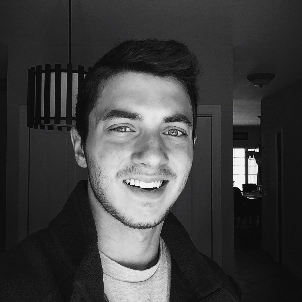 MVCC hockey and lax. 19 and single livin. Live life and fucking chill
