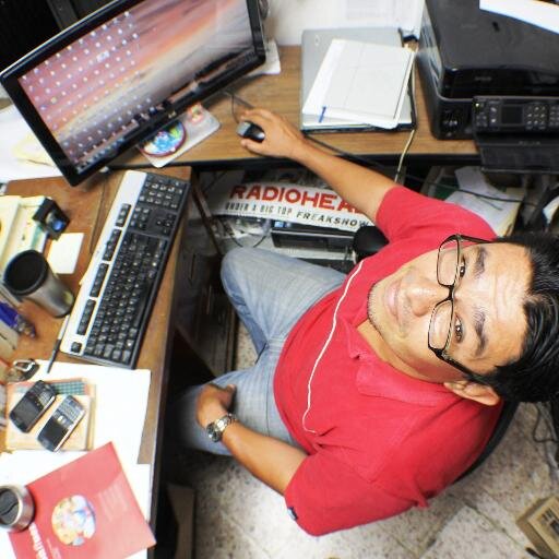 Raciel_'s profile picture. ...por un instante en esta vida