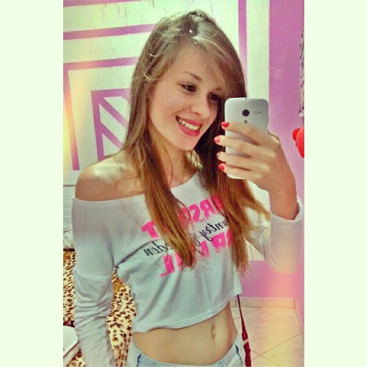 O simples me agrada, e a humildade me cativa. Sem mais! 

só do @will_schmitt ♥ ♥ ♥