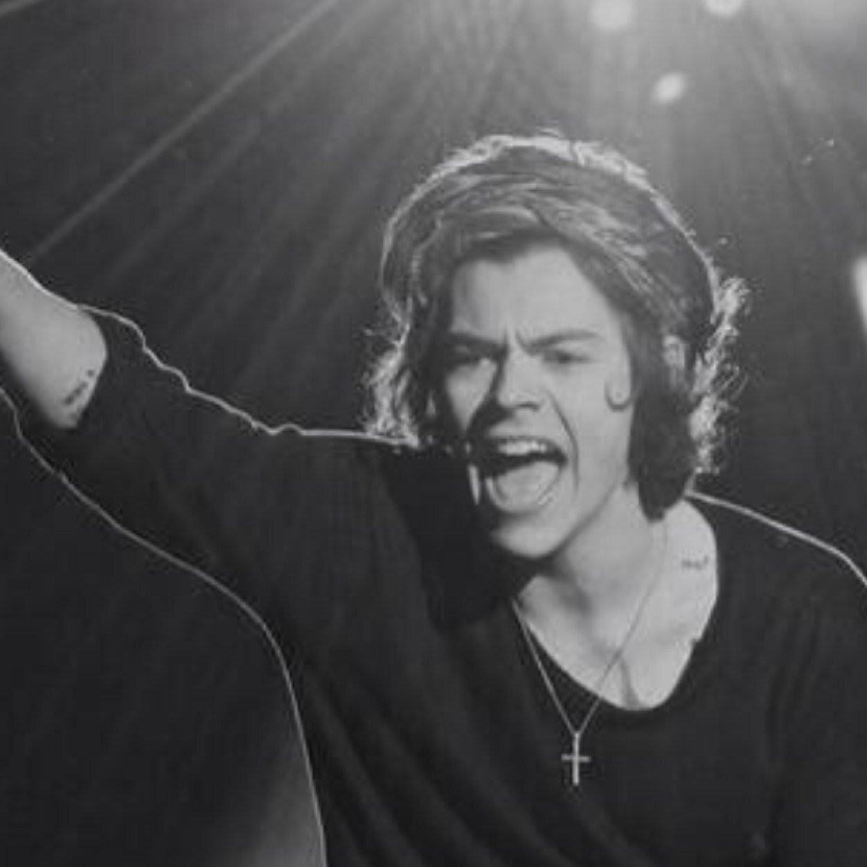 ONE DIRECTION, 5SOS, MAGCON, AND DYLAN DAUZAT ARE THE DEATH OF ME!! I love those guys, just...so so much!! They mean everything to me ❤️ Can they plz follow??