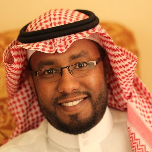 هنا أمثل نفسي..مهتم بأنشطة التطوع المؤسساتية والفردية ، نائب الامين العام لأطباء عبر القارات للعلاقات الدولية سابقا