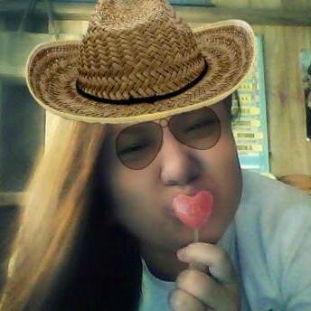 HI ^_^ Gonna live like we're dying.... lalalalala

Don't judge me.... look at yourselves first :)