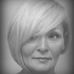 Blogger And All Things Social Media For Small Business Owners, VOICE Fan, Camper, and People Person:)