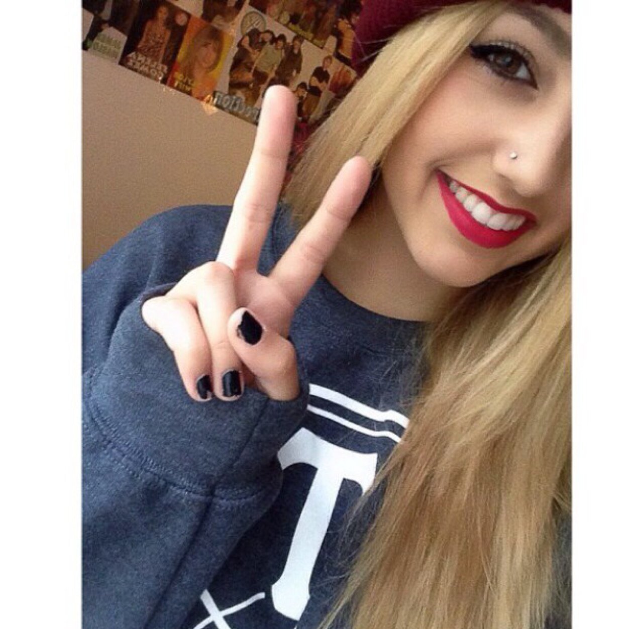 saudcde's profile picture. hella sad, hella rad.