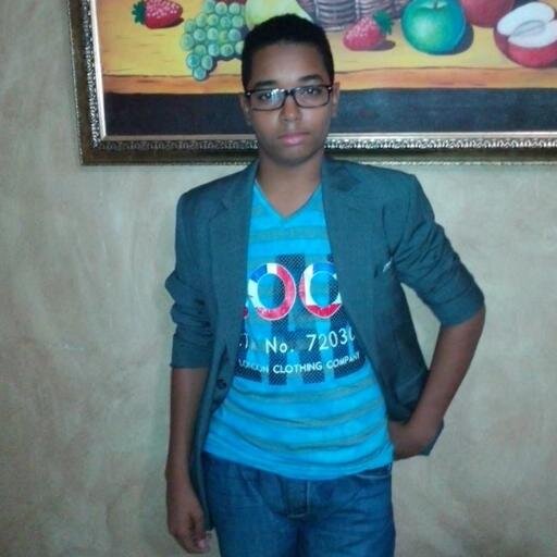 Estar  la mayoría del tiempo con mis amigo y sobre todo estar todo el tiempo con la persona que AMO ''D''.  #ßяεΐcεя'§_ŦamíℓЧ  @shiirley_JB and @nelsonv5543
