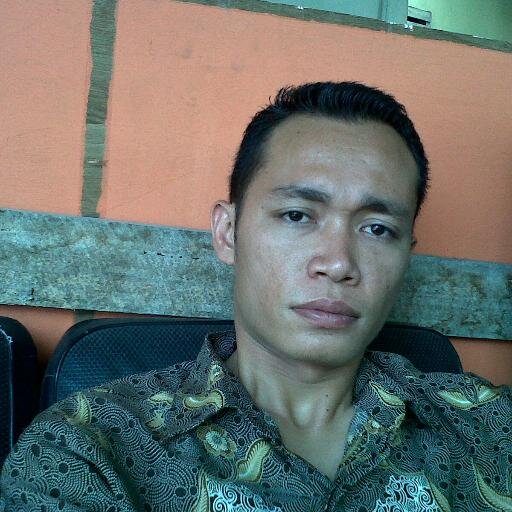 Sewa Rental Mobil di Padang Harga Murah, Mobil Baru, Bersih. #Menyewakan mobil AVANZA, KIJANG INNOVA, ALPHARD, CAMRY, ISUZU ELF, KIA TRAVELLO, BUS PARIWISATA