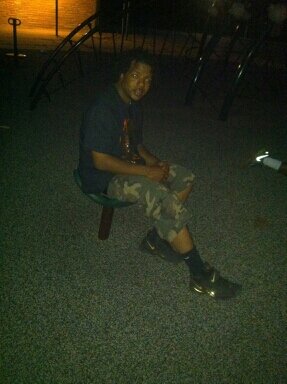 Dnt follow me if u lookin to go snitch!!