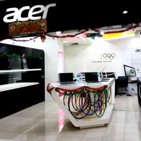 The perfect combination of a working and playing device! 

Address : Solo Center Point Lnt.2
Tlp         : (0271) 730177
Email     : acercentersolo@gmai.com