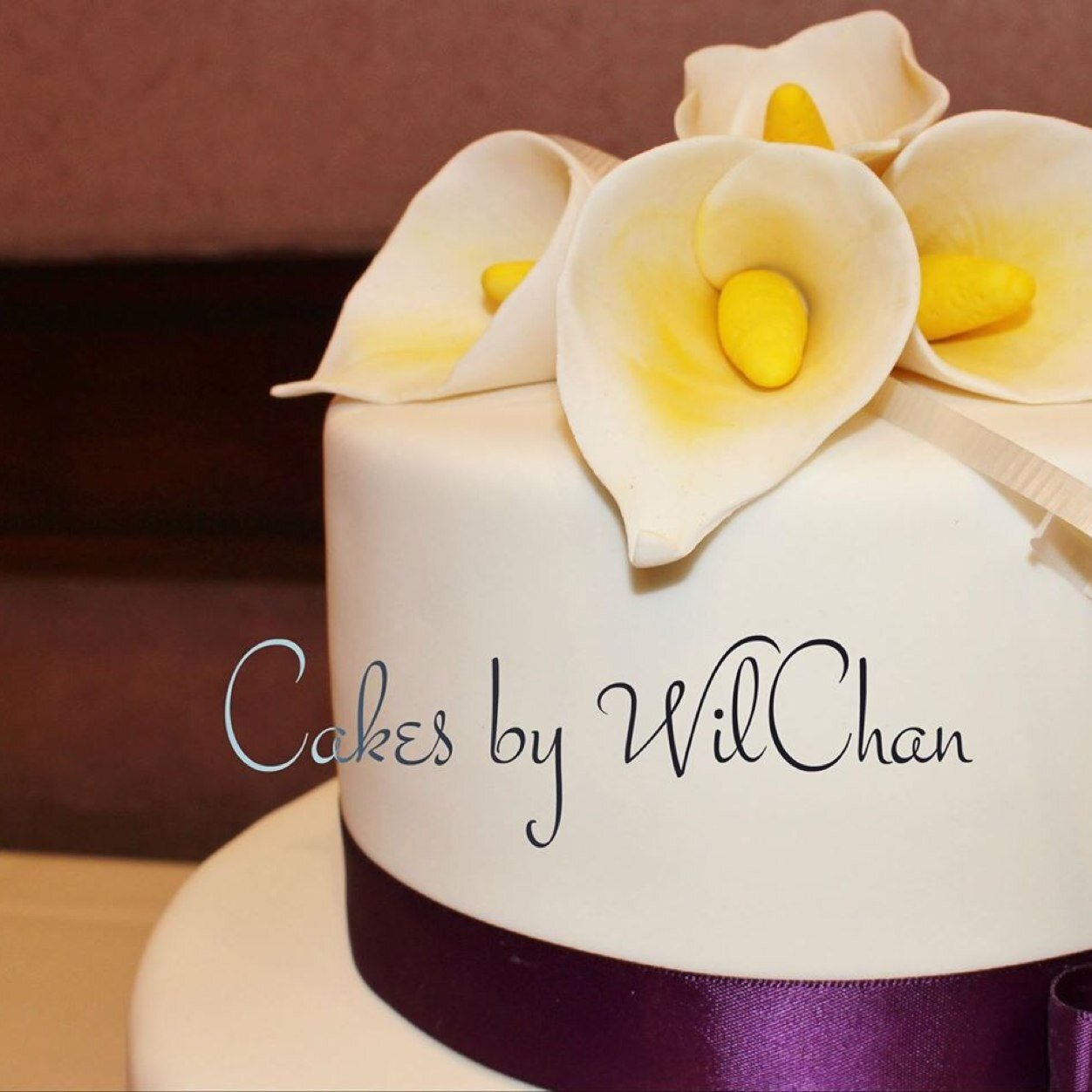 We specializes in novelty cakes, cupcakes, cakepops and marshmallowpops. 

Follow us on
Facebook: Cakes by WilChan
Instagram: Wilchancakes