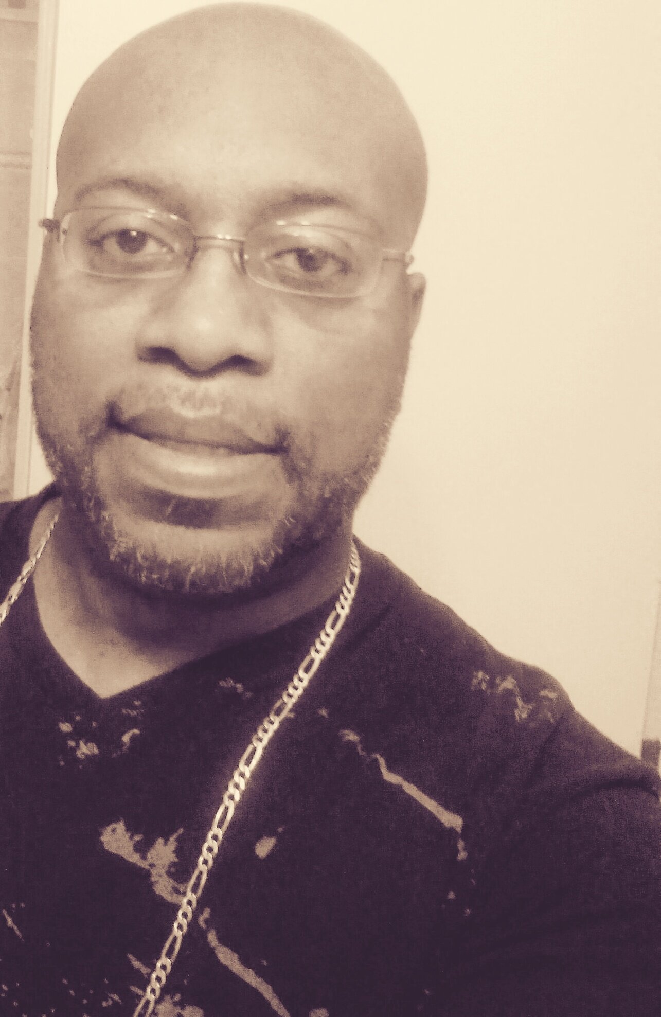 I am a entrepreneur. I love motorcycle riding and am a ex-semi pro football player that has a strong belief in God.