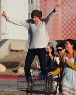 sixtmshitmisne's profile picture. 