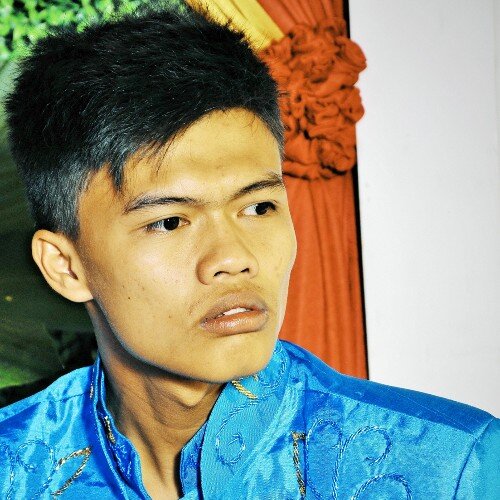 Facebook:yoga gumilar Instagram:@yogagumilar78
